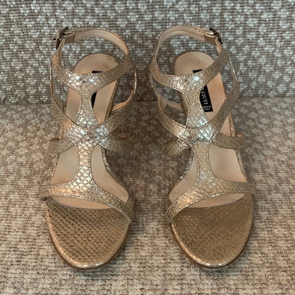 Claudia Ciuti gold snakeskin heels